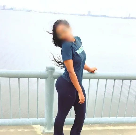 Annika, 35