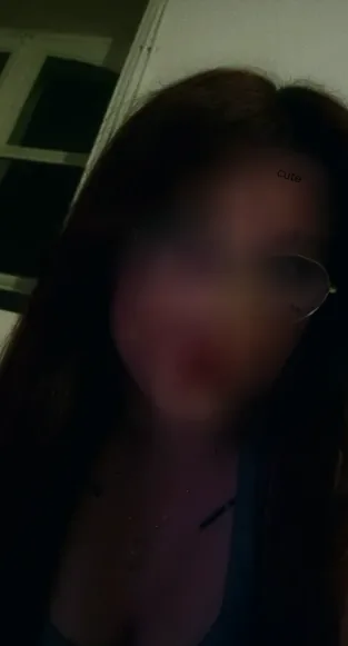 Denise, 24