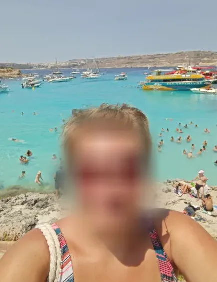 Helena, 40