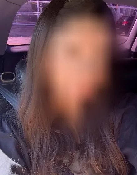 Lea, 28