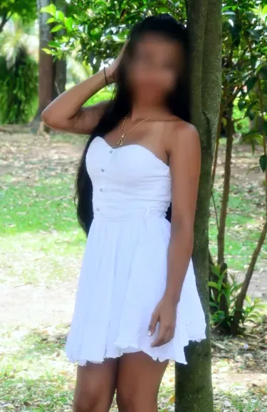 Marie, 28