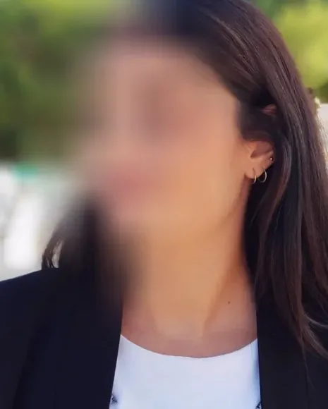 Marlene, 33