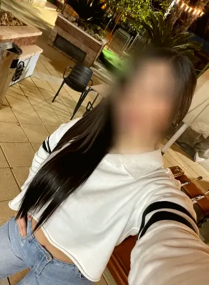 Marlene, 24